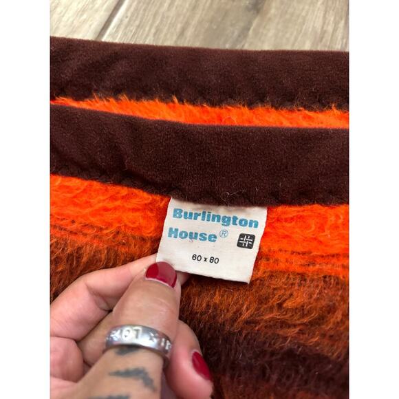 VTG Orange Black Striped Bedspread 1970s Retro 60x80 Burlington House Collection - Picture 2 of 14